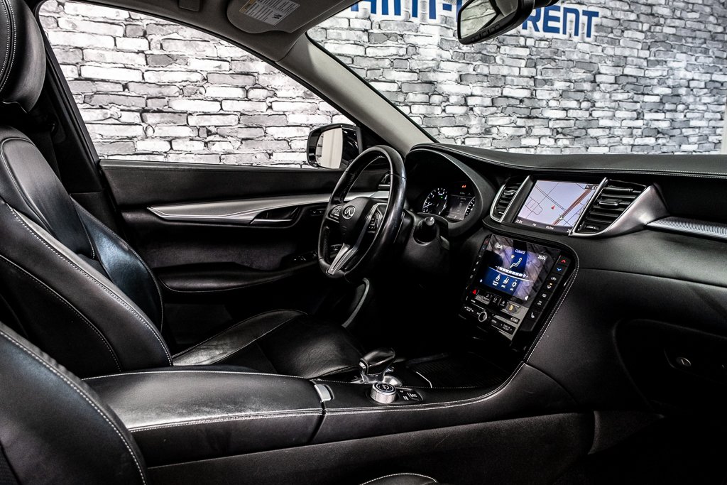 2019 Infiniti QX50 Essential AWD CUIR TOIT SIEGES CHAUFFANTS in Montréal, Quebec - 20 - w1024h768px