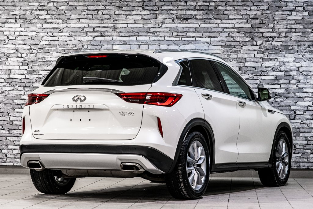 2019 Infiniti QX50 Essential AWD CUIR TOIT SIEGES CHAUFFANTS in Montréal, Quebec - 15 - w1024h768px