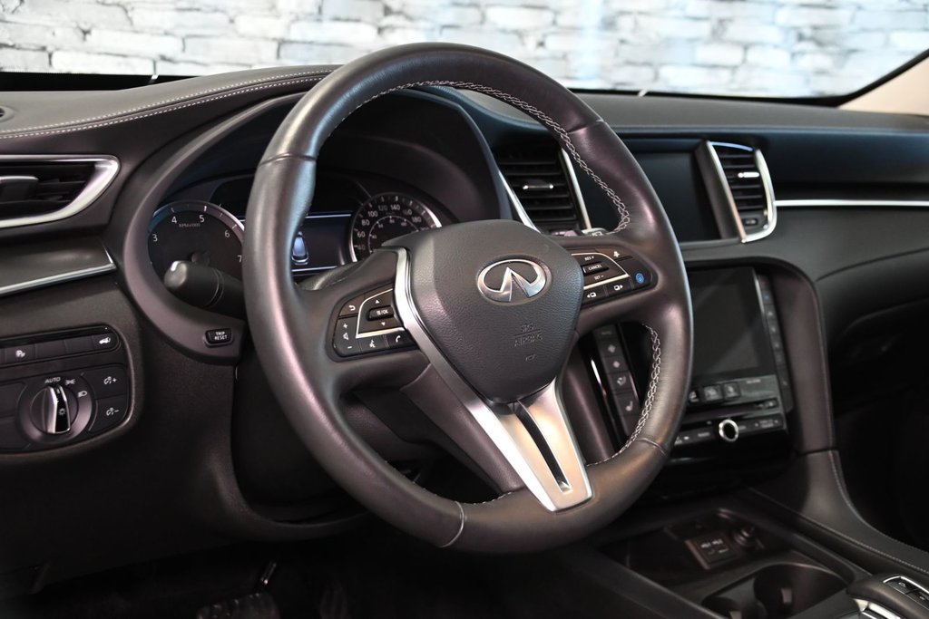 2024 Infiniti QX50 PURE 2.0T AWD CUIR CAMERA APPLE CARPLAY in Montréal, Quebec - 19 - w1024h768px