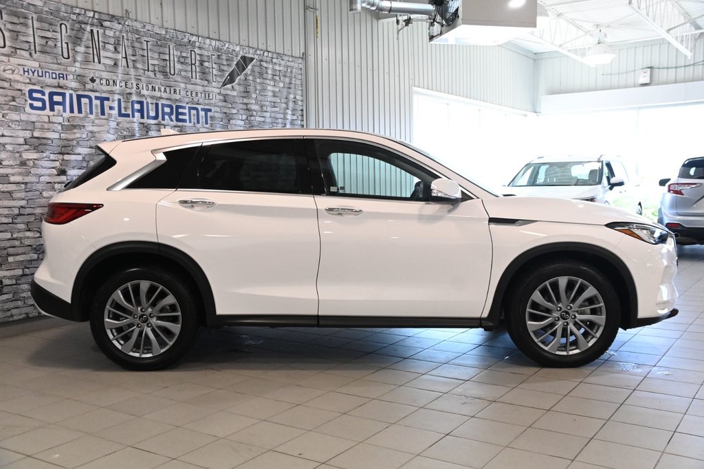 2024 Infiniti QX50 PURE 2.0T AWD CUIR CAMERA APPLE CARPLAY in Montréal, Quebec - 9 - w1024h768px