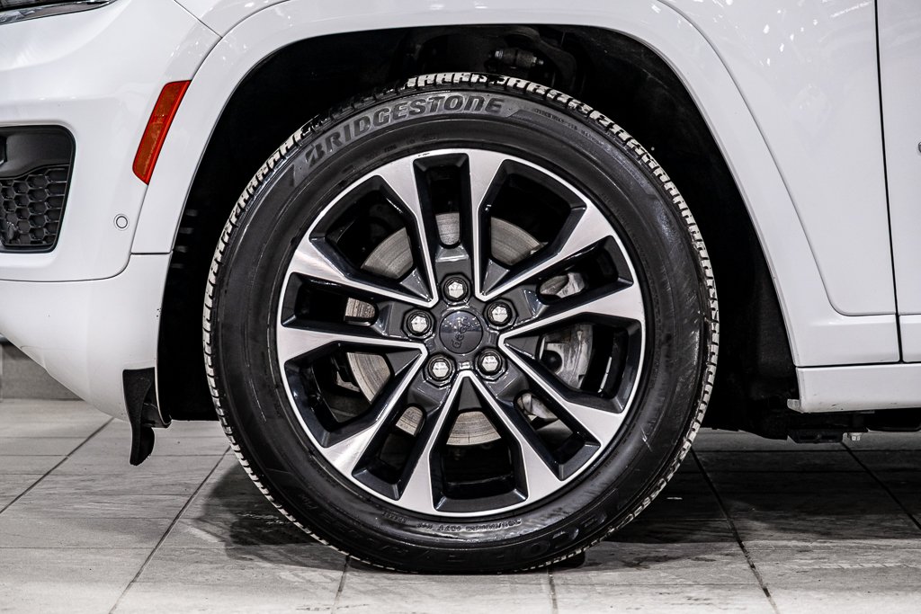 Jeep Grand Cherokee 4xe OVERLAND HYBRID-RECHARGEABLE CUIR TOIT NAV CAM 2022 à Montréal, Québec - 5 - w1024h768px