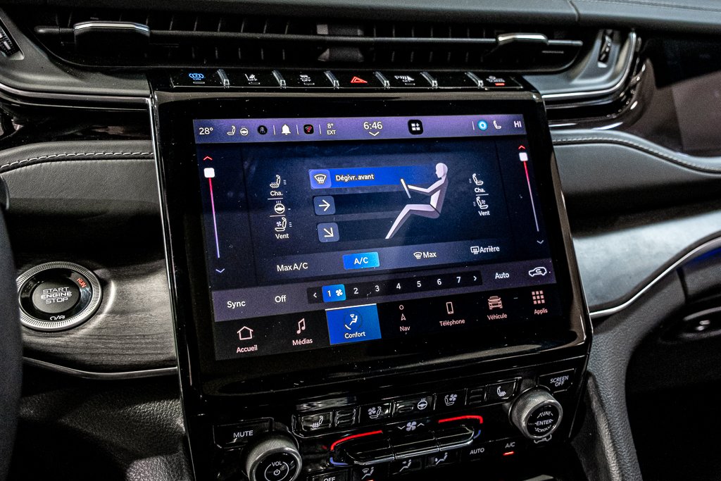 Jeep Grand Cherokee 4xe OVERLAND HYBRID-RECHARGEABLE CUIR TOIT NAV CAM 2022 à Montréal, Québec - 28 - w1024h768px