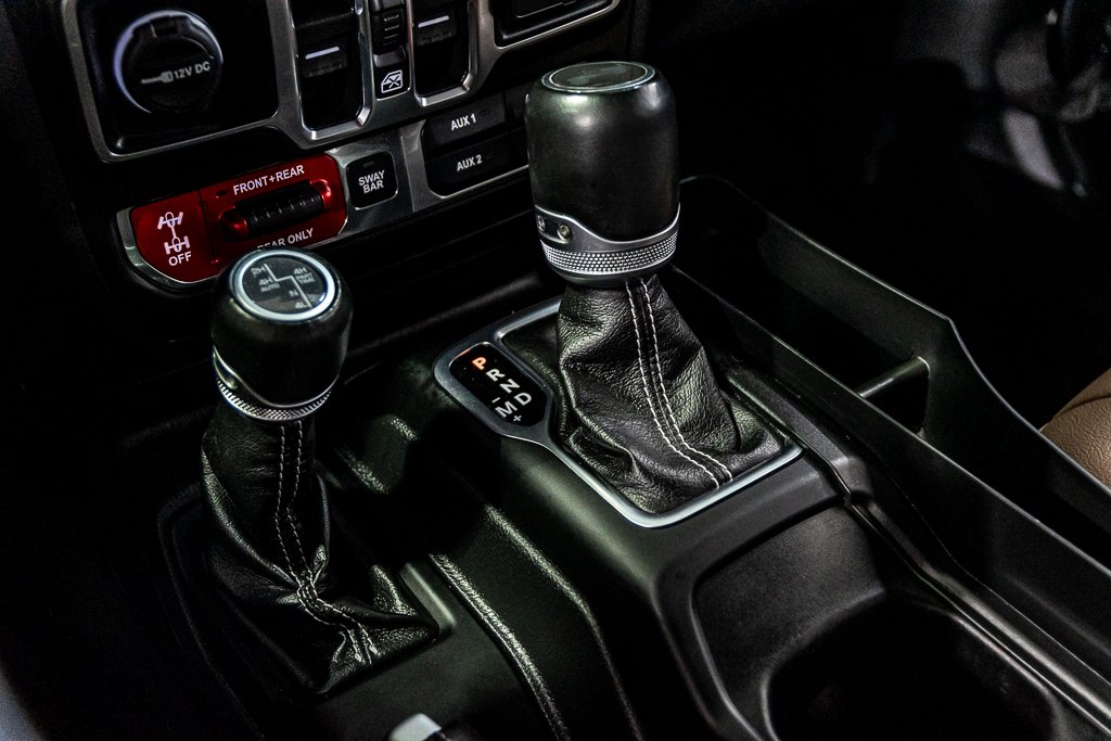 Jeep Wrangler 4xe Unlimited Rubicon Toit Commande Elec Sky 2022 à Montréal, Québec - 27 - w1024h768px