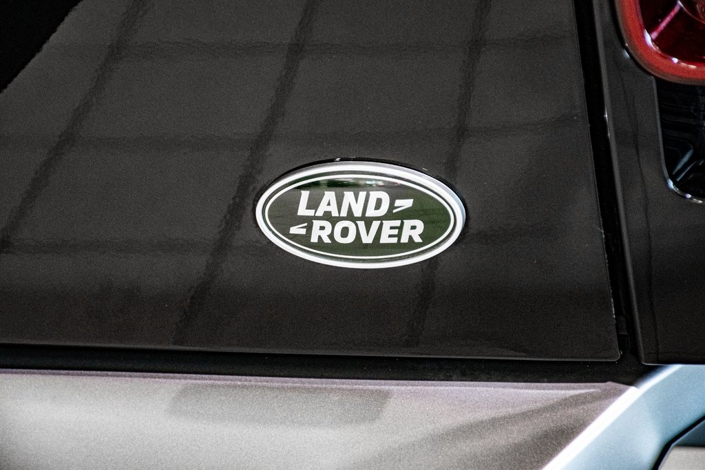 Land Rover Defender 110 SE 2022 à Montréal, Québec - 13 - w1024h768px