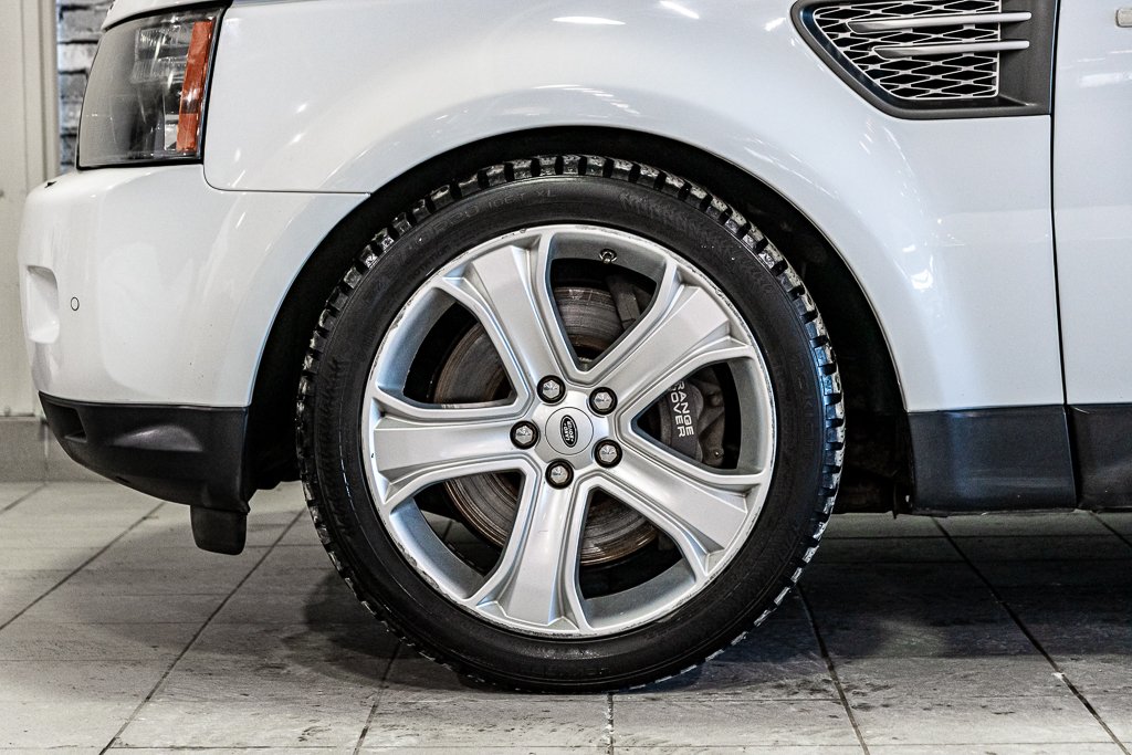 2011 Land Rover Range Rover Sport SC CUIR TOIT PNEUS HIVER SIEGES CHAUFFRANTS in Montréal, Quebec - 2 - w1024h768px