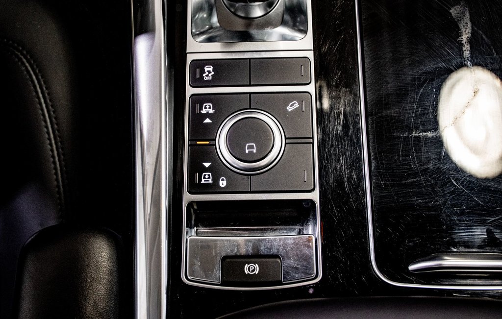 Land Rover Range Rover Sport HSE Silver EDITION BLACK PACK MERIDIAN TOIT NAV 2021 à Montréal, Québec - 32 - w1024h768px