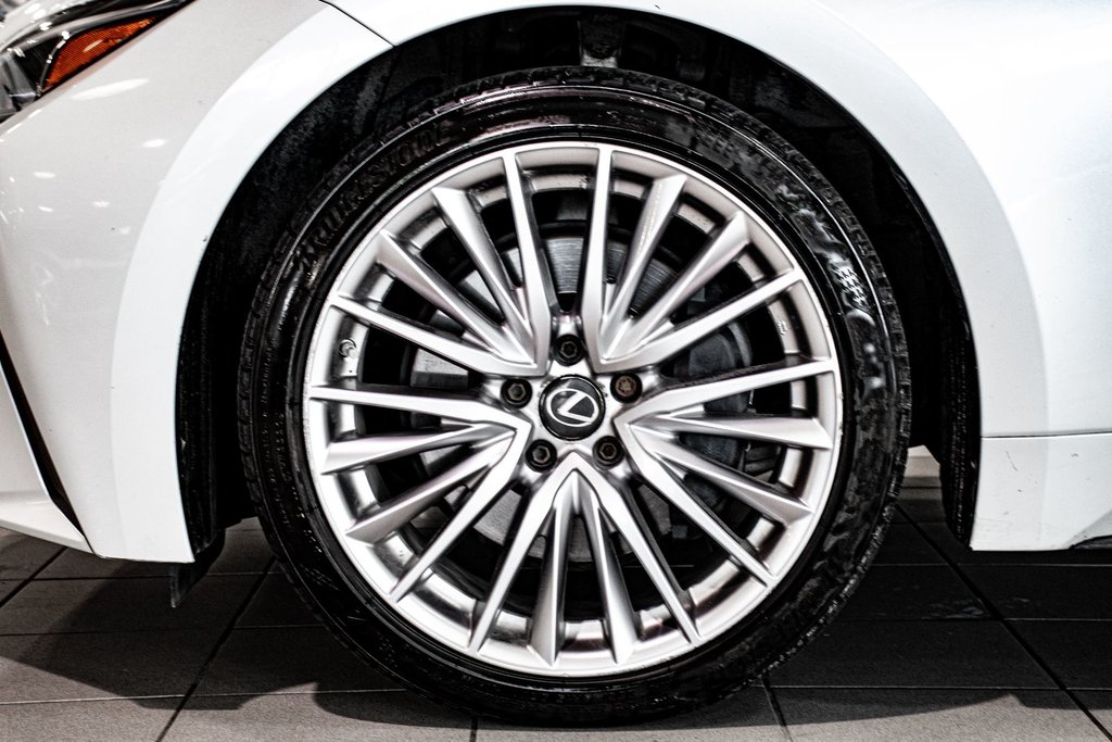 Lexus IS 300 AWD CAM 360 CUIR TOIT NAV 2021 à Montréal, Québec - 7 - w1024h768px
