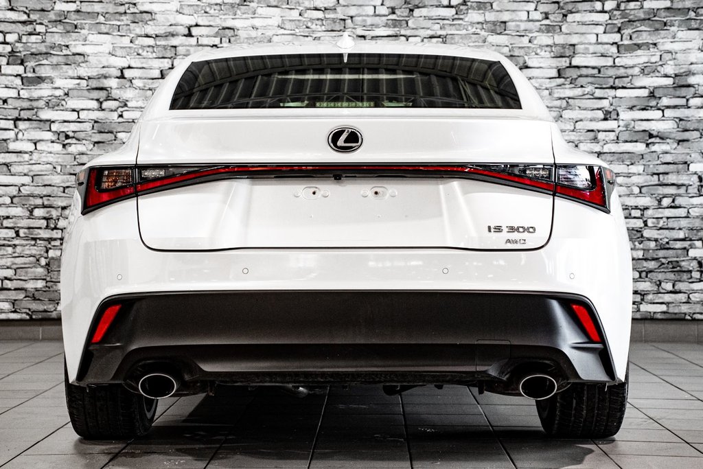 Lexus IS 300 AWD CAM 360 CUIR TOIT NAV 2021 à Montréal, Québec - 12 - w1024h768px