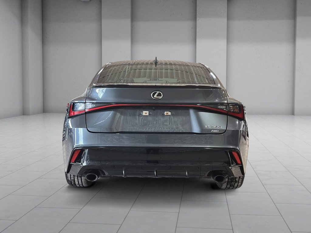 Lexus IS 300 F SPORT TOIT CUIR SIEGES CHAUFFANTS 2024 à Montréal, Québec - 8 - w1024h768px