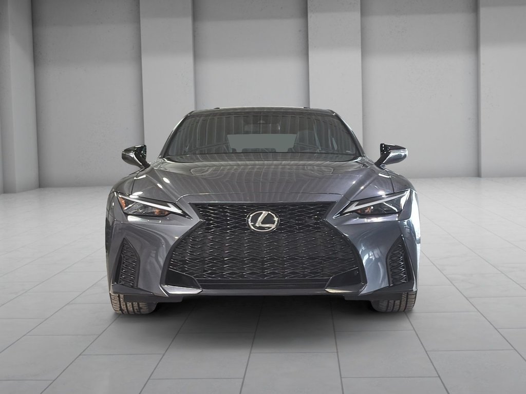 Lexus IS 300 F SPORT TOIT CUIR SIEGES CHAUFFANTS 2024 à Montréal, Québec - 3 - w1024h768px