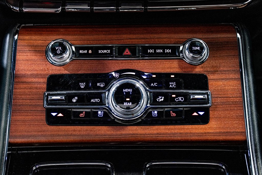 2021 Lincoln Aviator RESERVE DYNAMIC HANDLING PKG ELEMENT PKG in Montréal, Quebec - 30 - w1024h768px