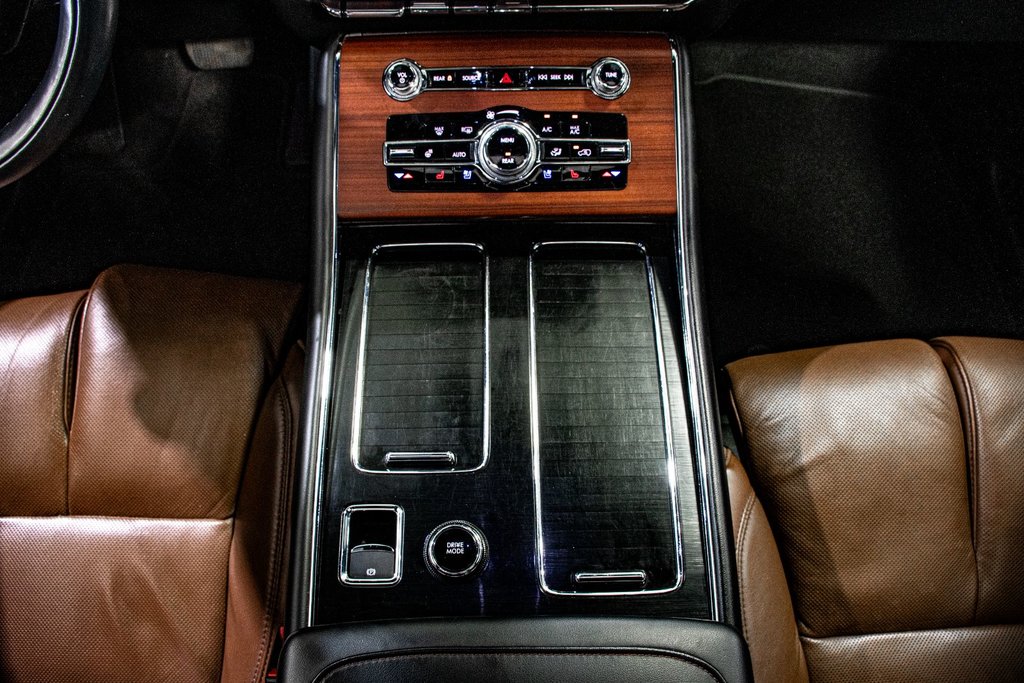 2021 Lincoln Aviator RESERVE DYNAMIC HANDLING PKG ELEMENT PKG in Montréal, Quebec - 31 - w1024h768px