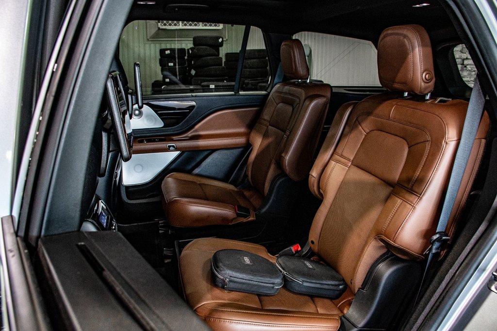 2021 Lincoln Aviator RESERVE DYNAMIC HANDLING PKG ELEMENT PKG in Montréal, Quebec - 22 - w1024h768px