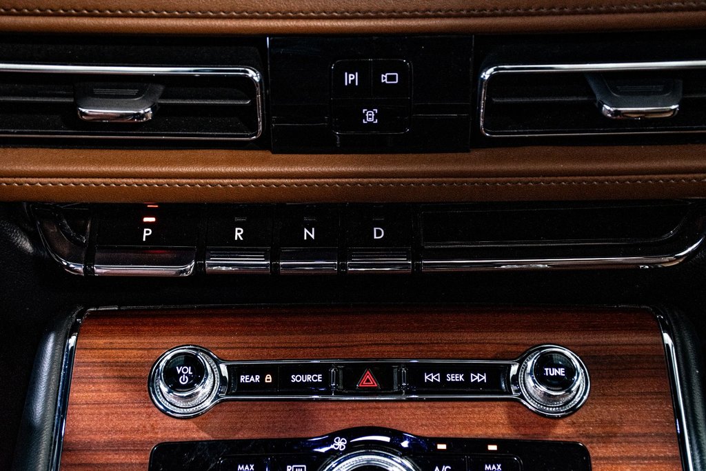 2021 Lincoln Aviator RESERVE DYNAMIC HANDLING PKG ELEMENT PKG in Montréal, Quebec - 29 - w1024h768px