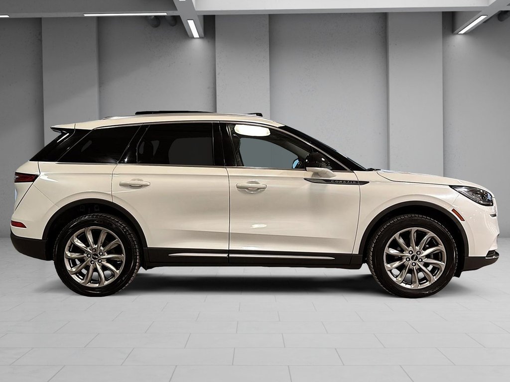 2020 Lincoln Corsair TOIT CUIR NAVI SIEGES CHAUFFANTS CAM GPS in Montréal, Quebec - 11 - w1024h768px