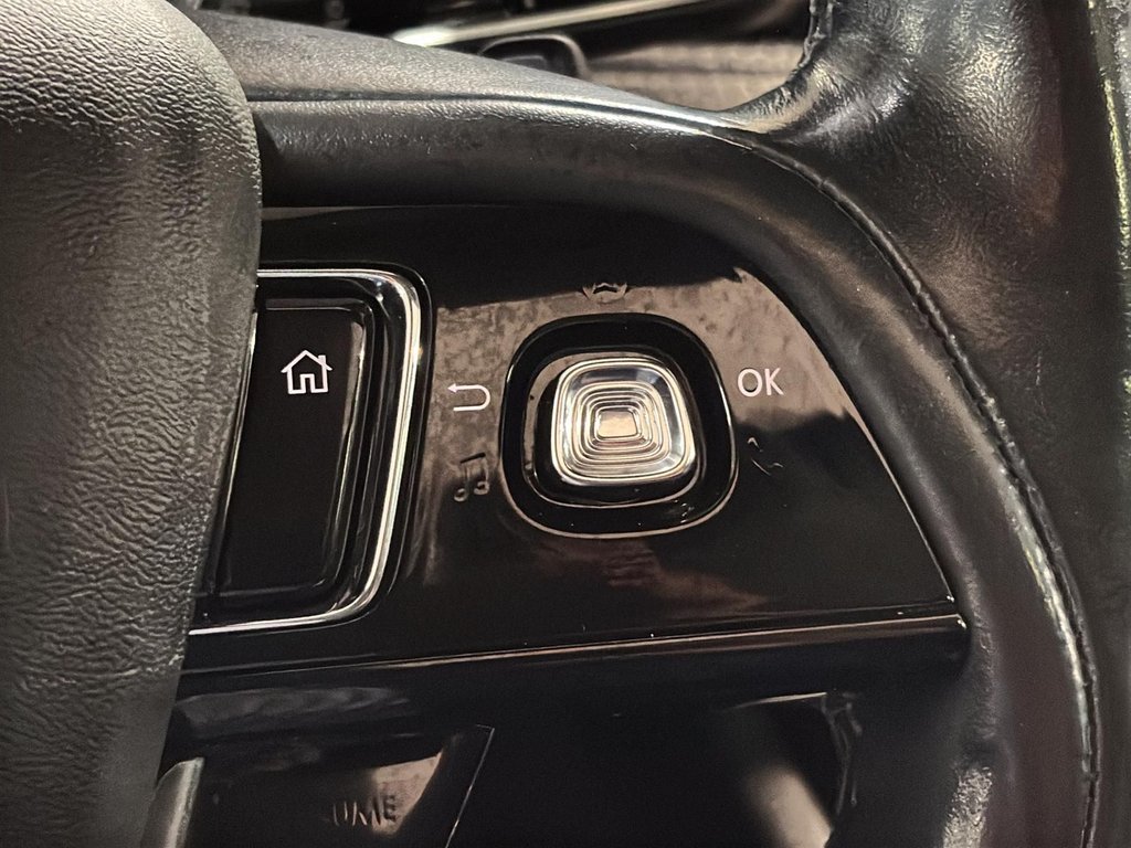 2020 Lincoln Corsair TOIT CUIR NAVI SIEGES CHAUFFANTS CAM GPS in Montréal, Quebec - 25 - w1024h768px