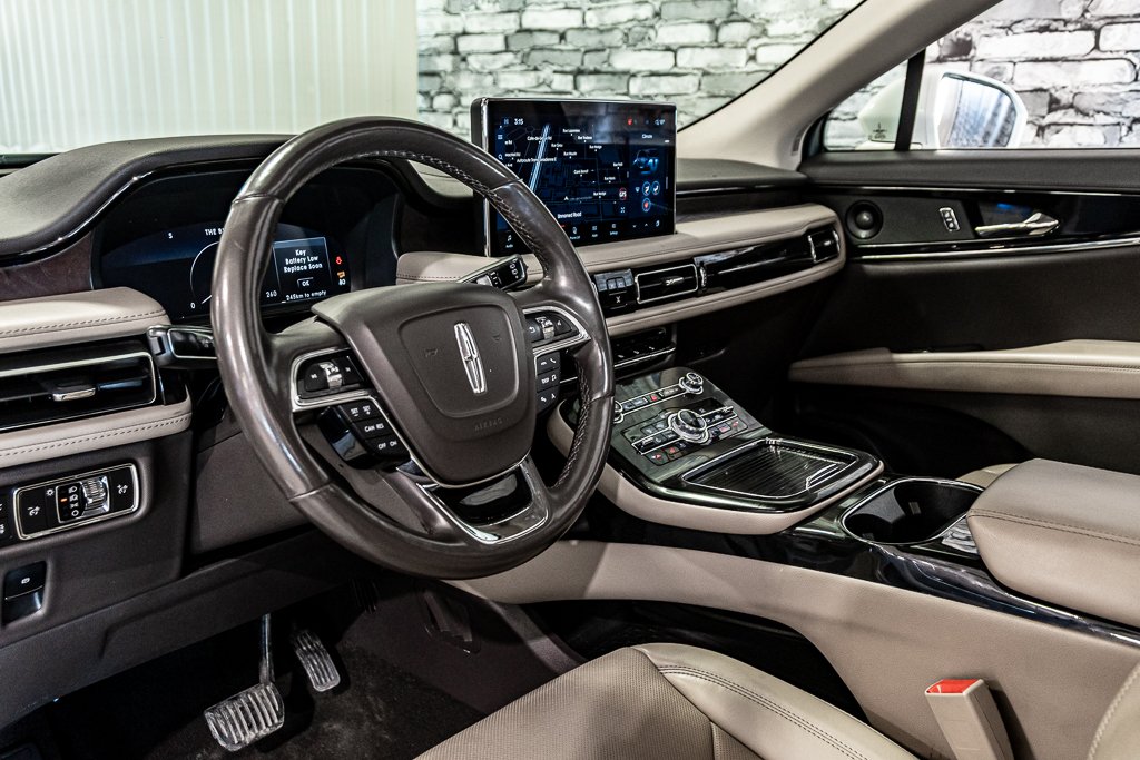Lincoln Nautilus RESERVE AWD CUIR CAM360 NAV TOIT PANO 2022 à Montréal, Québec - 16 - w1024h768px