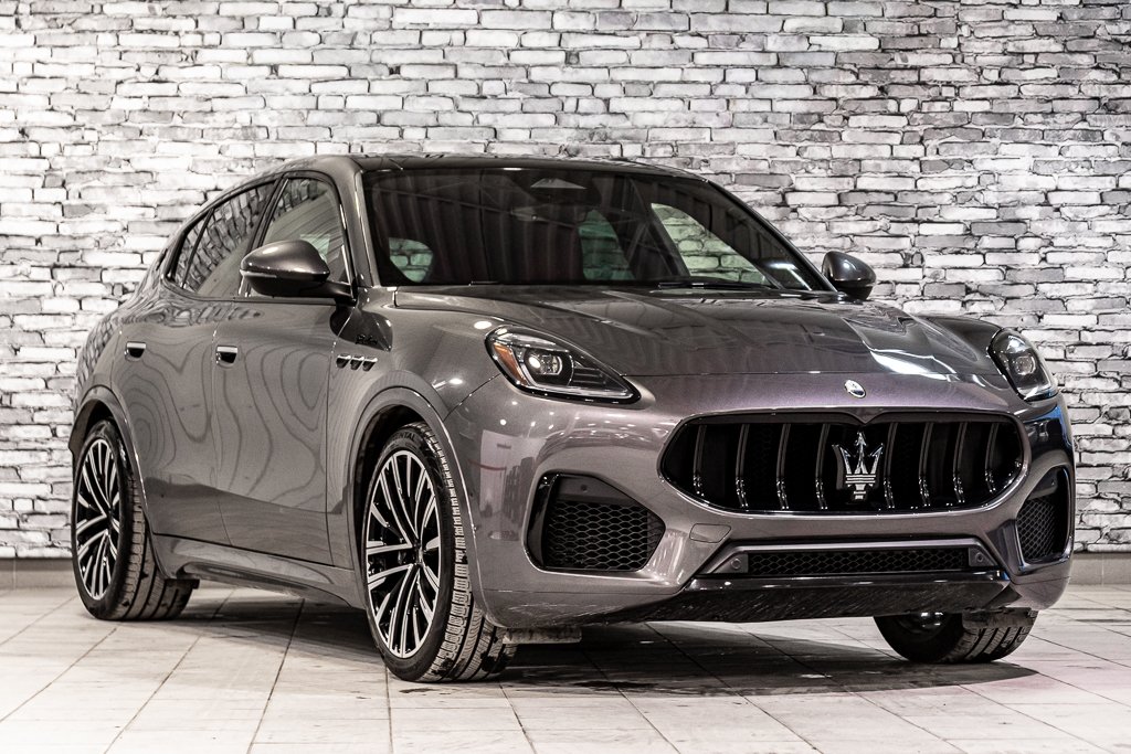Maserati Grecale MODENA LIMITED EDITION PKG TOIT PANORAMIQUE GPS 2023 à Montréal, Québec - 7 - w1024h768px