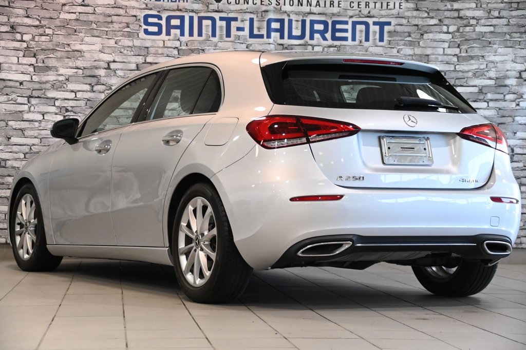 2020 Mercedes-Benz A-Class A 250 4MATIC PREMIUM PACK CUIR TOIT CAMERA CARPLAY in Montréal, Quebec - 14 - w1024h768px