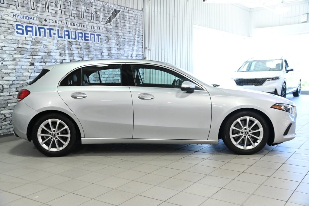 2020 Mercedes-Benz A-Class A 250 4MATIC PREMIUM PACK CUIR TOIT CAMERA CARPLAY in Montréal, Quebec - 9 - w1024h768px