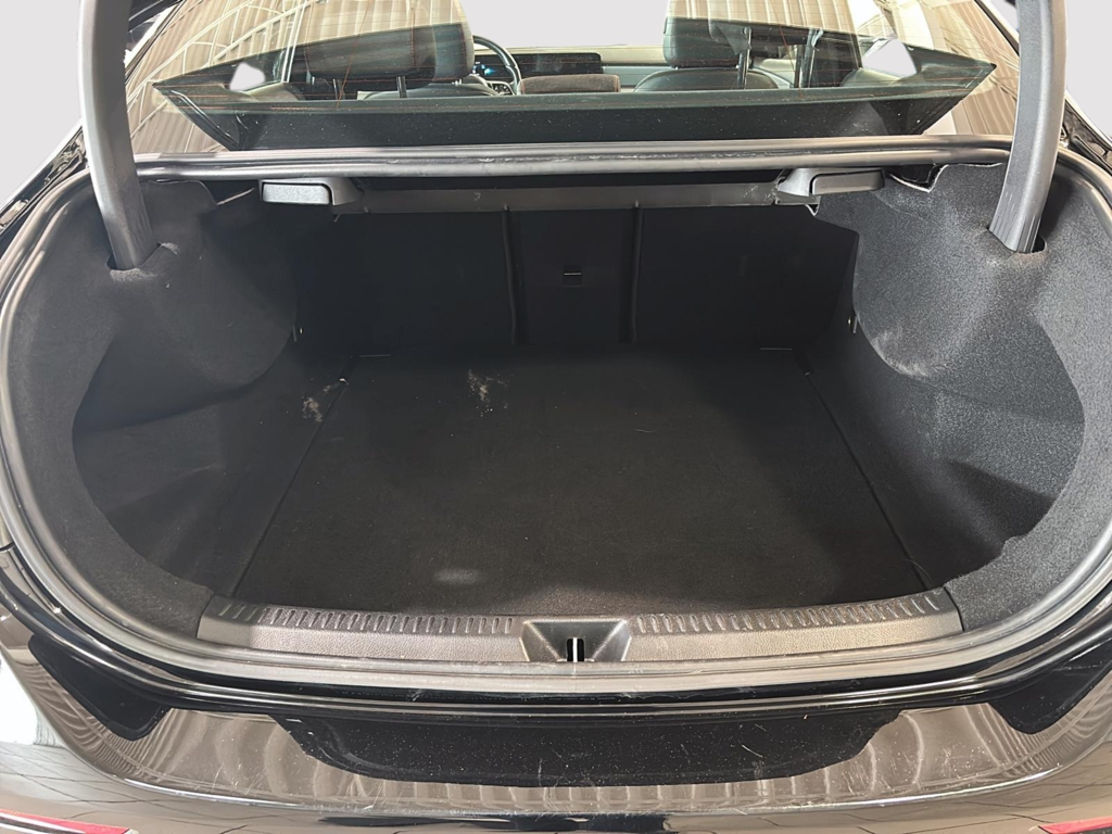 2022 Mercedes-Benz A-Class A 220 4MATIC AMG Night Package, TOIT CUIR in Montréal, Quebec - 34 - w1024h768px