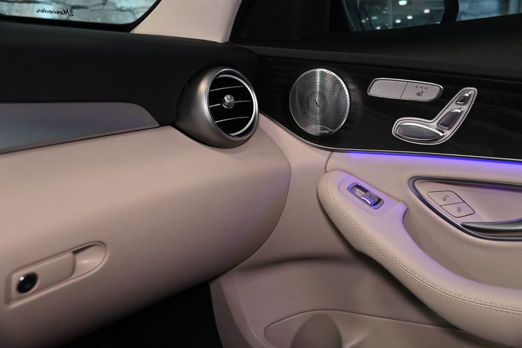 2020 Mercedes-Benz C-Class C 300 NIGHT PACK PREMIUM PACK TECH PACK BURMESTER in Montréal, Quebec - 24 - w1024h768px