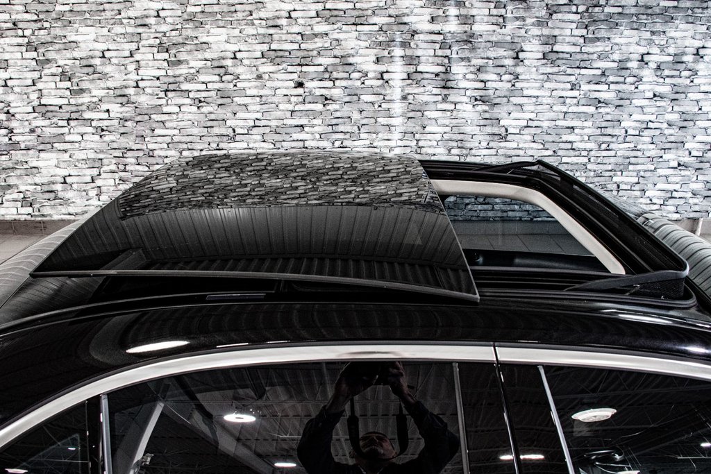 2020 Mercedes-Benz C-Class C 300 NIGHT PACK PREMIUM PACK TECH PACK BURMESTER in Montréal, Quebec - 12 - w1024h768px