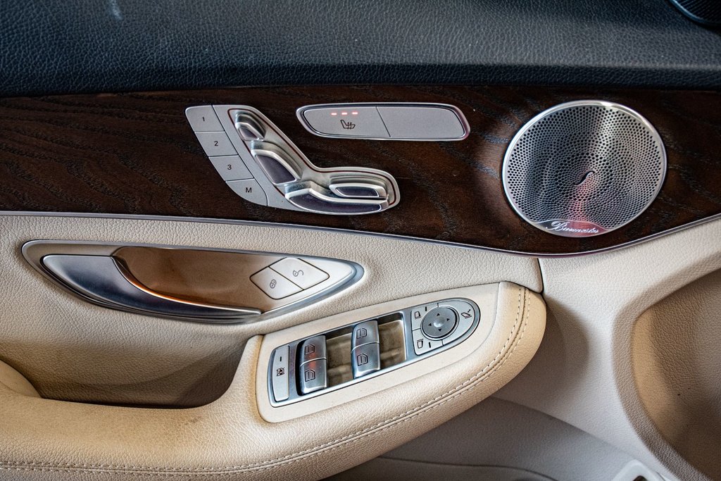 2021 Mercedes-Benz C-Class C 300 4MATIC NIGHT PACK PREMIUM PACK  BURMESTER in Montréal, Quebec - 22 - w1024h768px