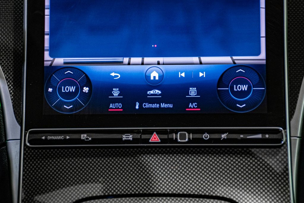 2022 Mercedes-Benz C-Class C 300 4MATIC NIGHT & PREMIUM & TECHNOLOGIE PKG in Montréal, Quebec - 33 - w1024h768px