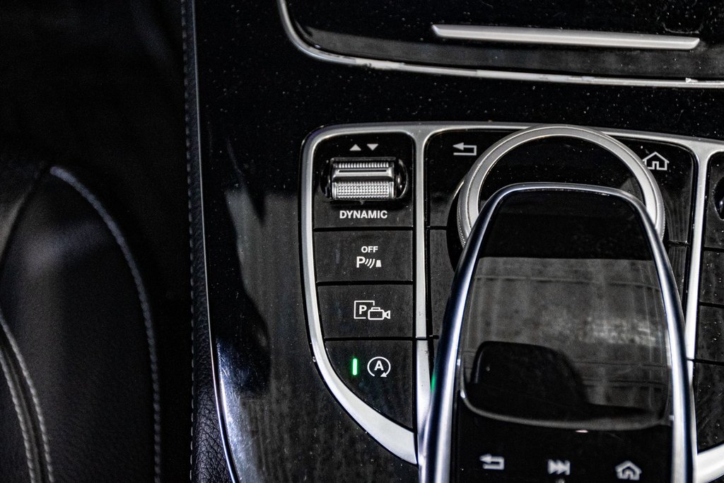 2017 Mercedes-Benz E-Class E 300 AWD BURMESTER NAVIGATION TOIT CUIR MAGS in Montréal, Quebec - 28 - w1024h768px