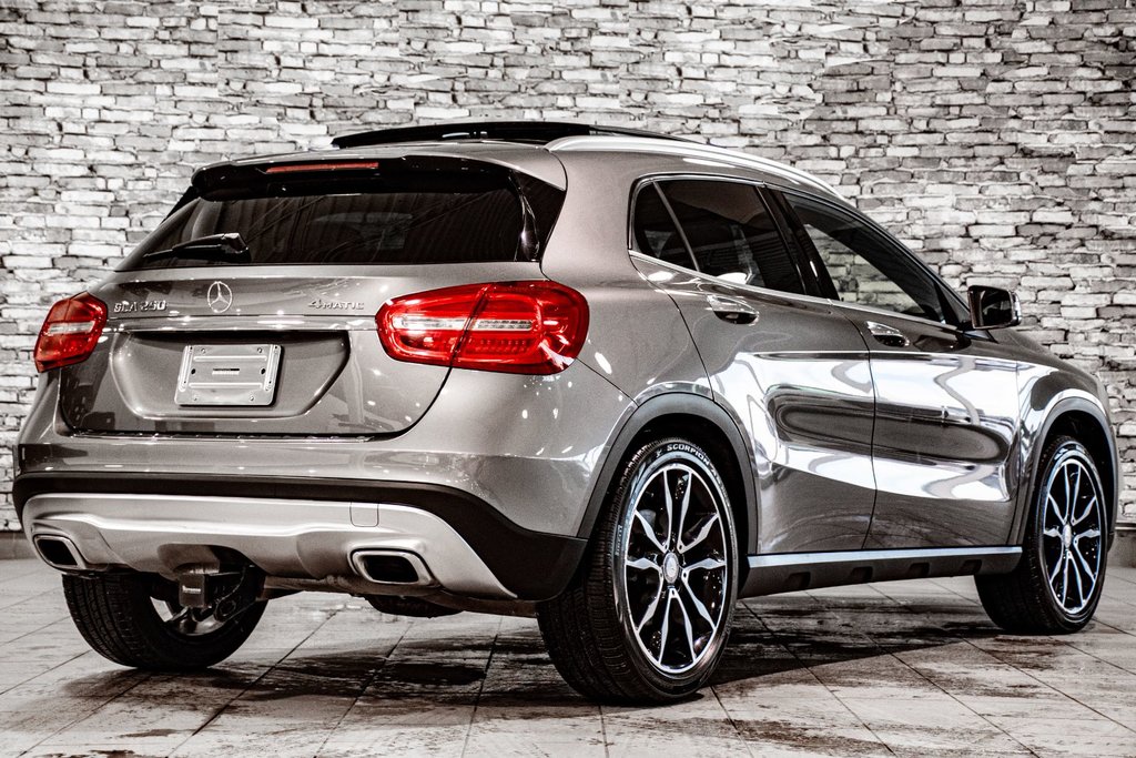2017 Mercedes-Benz GLA 250 4MATIC TOIT PANO CUIR CAMERA in Montréal, Quebec - 13 - w1024h768px