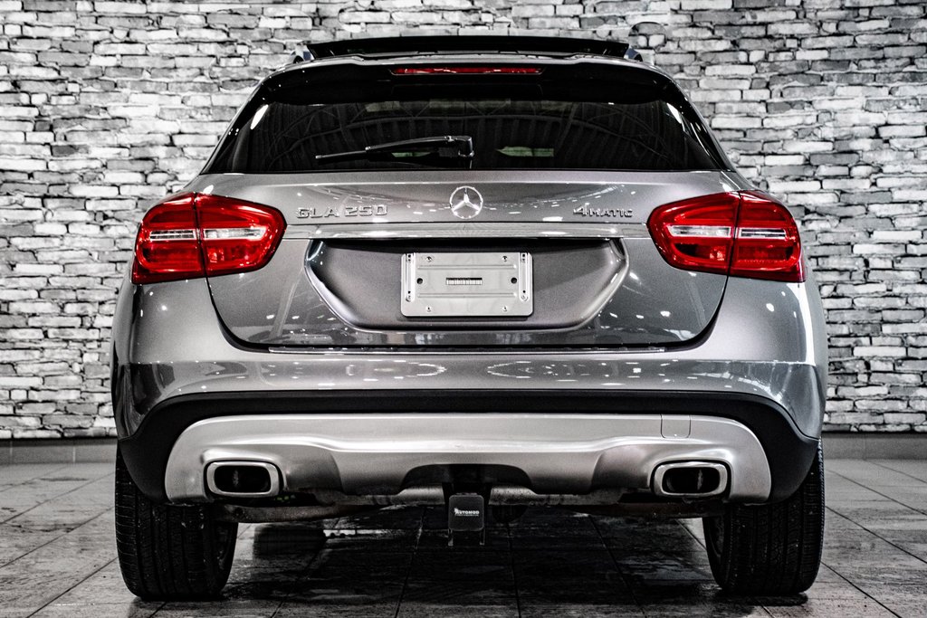 2017 Mercedes-Benz GLA 250 4MATIC TOIT PANO CUIR CAMERA in Montréal, Quebec - 15 - w1024h768px