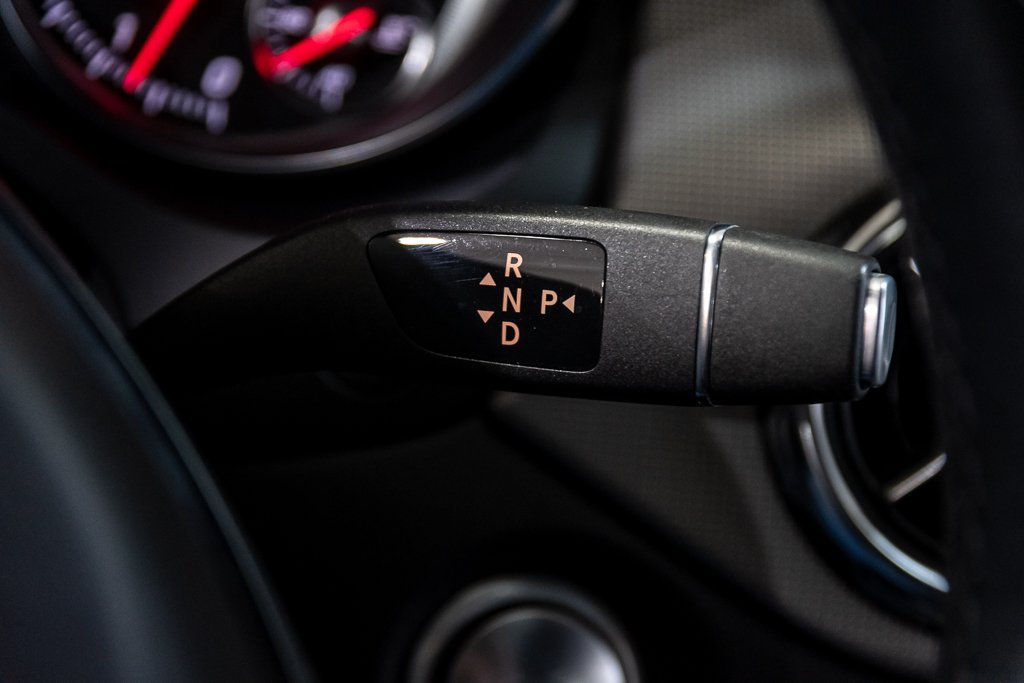 Mercedes-Benz GLA 250 4MATIC CUIR CAMERA 2019 à Montréal, Québec - 28 - w1024h768px