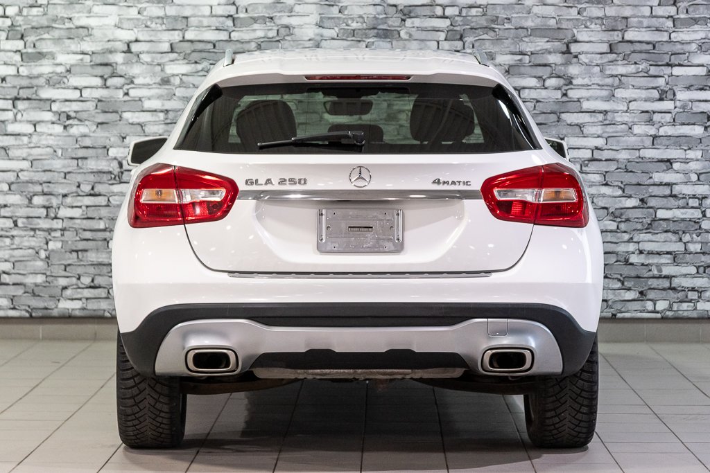 Mercedes-Benz GLA 250 4MATIC CUIR CAMERA 2019 à Montréal, Québec - 12 - w1024h768px