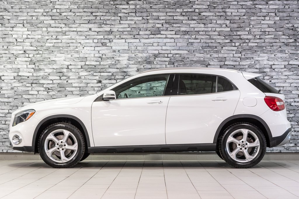 Mercedes-Benz GLA 250 4MATIC CUIR CAMERA 2019 à Montréal, Québec - 9 - w1024h768px