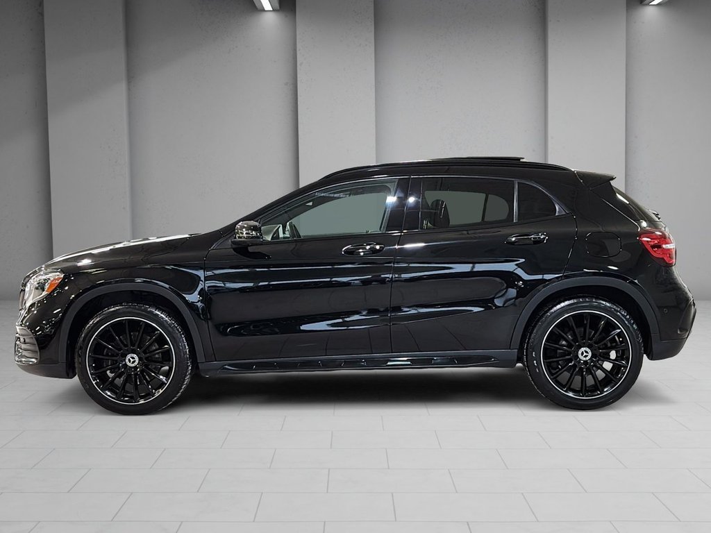 Mercedes-Benz GLA 250 AMG NIGHT PKG 4MATIC CUIR CAMERA 2020 à Montréal, Québec - 5 - w1024h768px