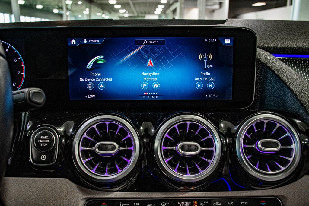 Mercedes-Benz GLA 250 PREMIUM PACK CUIR TOIT NAV CAM 2021 à Montréal, Québec - 24 - w1024h768px