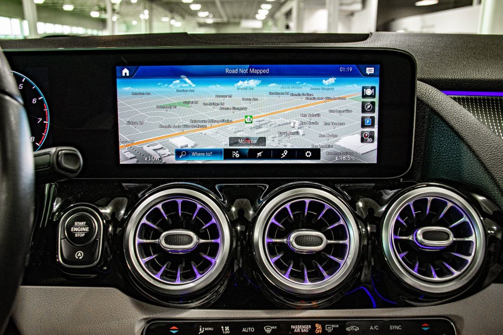 Mercedes-Benz GLA 250 PREMIUM PACK CUIR TOIT NAV CAM 2021 à Montréal, Québec - 23 - w1024h768px