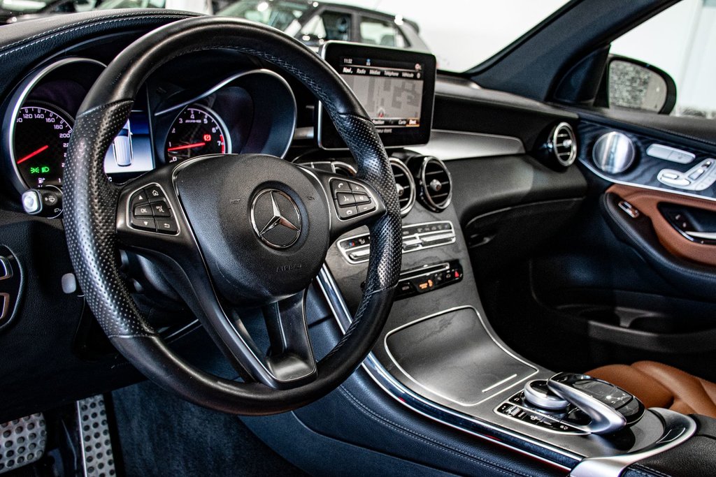 2019 Mercedes-Benz GLC AMG GLC 43 BURMESTER CAM 360 CUIR TOIT PANO in Montréal, Quebec - 17 - w1024h768px