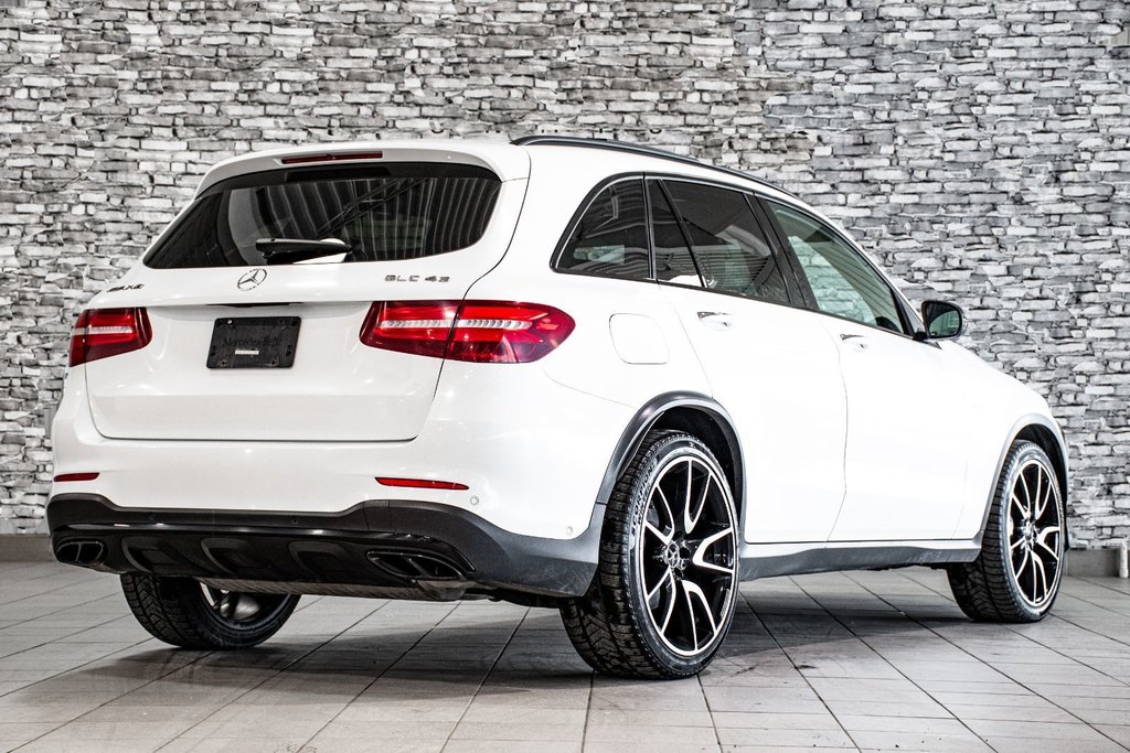 2019 Mercedes-Benz GLC AMG GLC 43 BURMESTER CAM 360 CUIR TOIT PANO in Montréal, Quebec - 10 - w1024h768px
