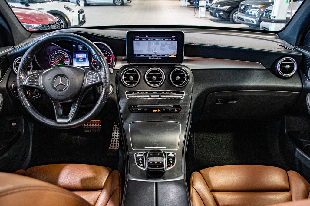2019 Mercedes-Benz GLC AMG GLC 43 BURMESTER CAM 360 CUIR TOIT PANO in Montréal, Quebec - 5 - w1024h768px