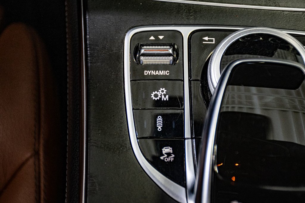 2019 Mercedes-Benz GLC AMG GLC 43 BURMESTER CAM 360 CUIR TOIT PANO in Montréal, Quebec - 27 - w1024h768px