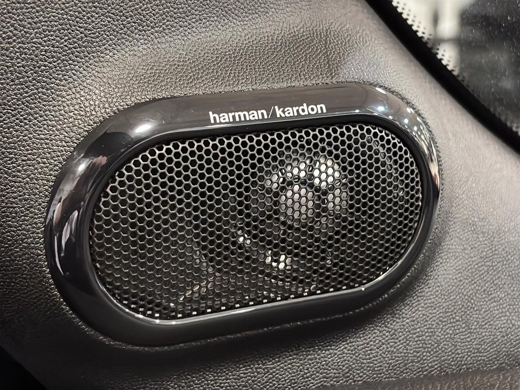 2023 MINI Convertible Cooper S HARMAN KARDON HEAD UP DISPLAY GPS CUIR in Montréal, Quebec - 34 - w1024h768px