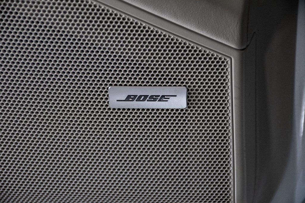 2023 Porsche Cayenne PLATINUM EDIT PREMIUM PACKAGE BOSE HUD CAM360 TOIT in Montréal, Quebec - 23 - w1024h768px