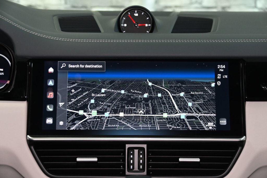 Porsche Cayenne PLATINUM EDIT PREMIUM PACKAGE BOSE HUD CAM360 TOIT 2023 à Montréal, Québec - 38 - w1024h768px