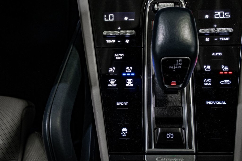 2023 Porsche Cayenne PLATINUM EDIT PREMIUM PACKAGE BOSE HUD CAM360 TOIT in Montréal, Quebec - 33 - w1024h768px