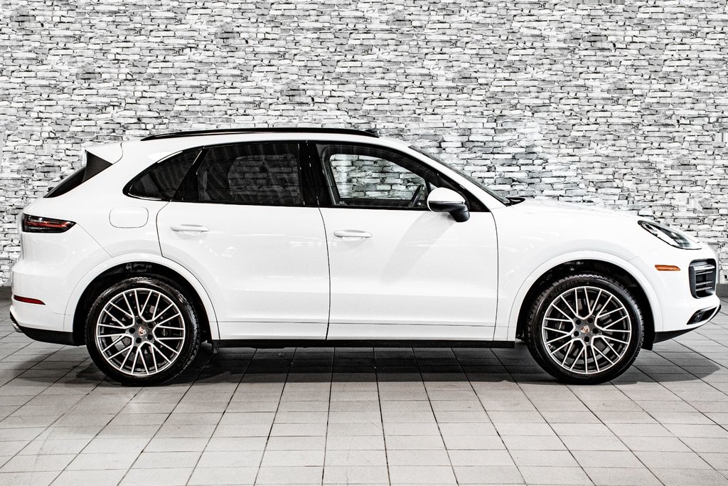 2023 Porsche Cayenne PLATINUM EDIT PREMIUM PACKAGE BOSE HUD CAM360 TOIT in Montréal, Quebec - 12 - w1024h768px