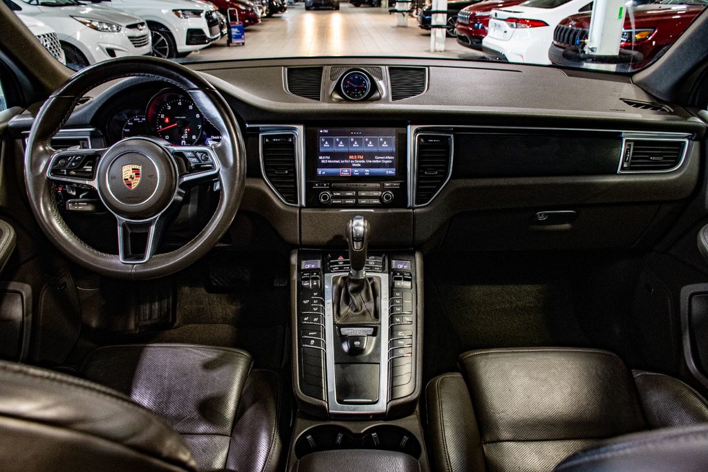 2018 Porsche Macan AWD PREMIUM PKG BOSE NAV TOIT PANO CAM in Montréal, Quebec - 5 - w1024h768px