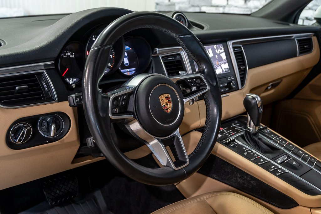 2018 Porsche Macan AWD PREMIUM PKG BOSE NAV TOIT PANO CAM in Montréal, Quebec - 18 - w1024h768px