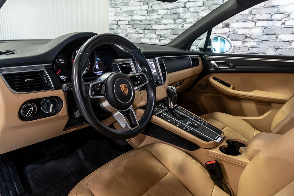 2018 Porsche Macan AWD PREMIUM PKG BOSE NAV TOIT PANO CAM in Montréal, Quebec - 19 - w1024h768px